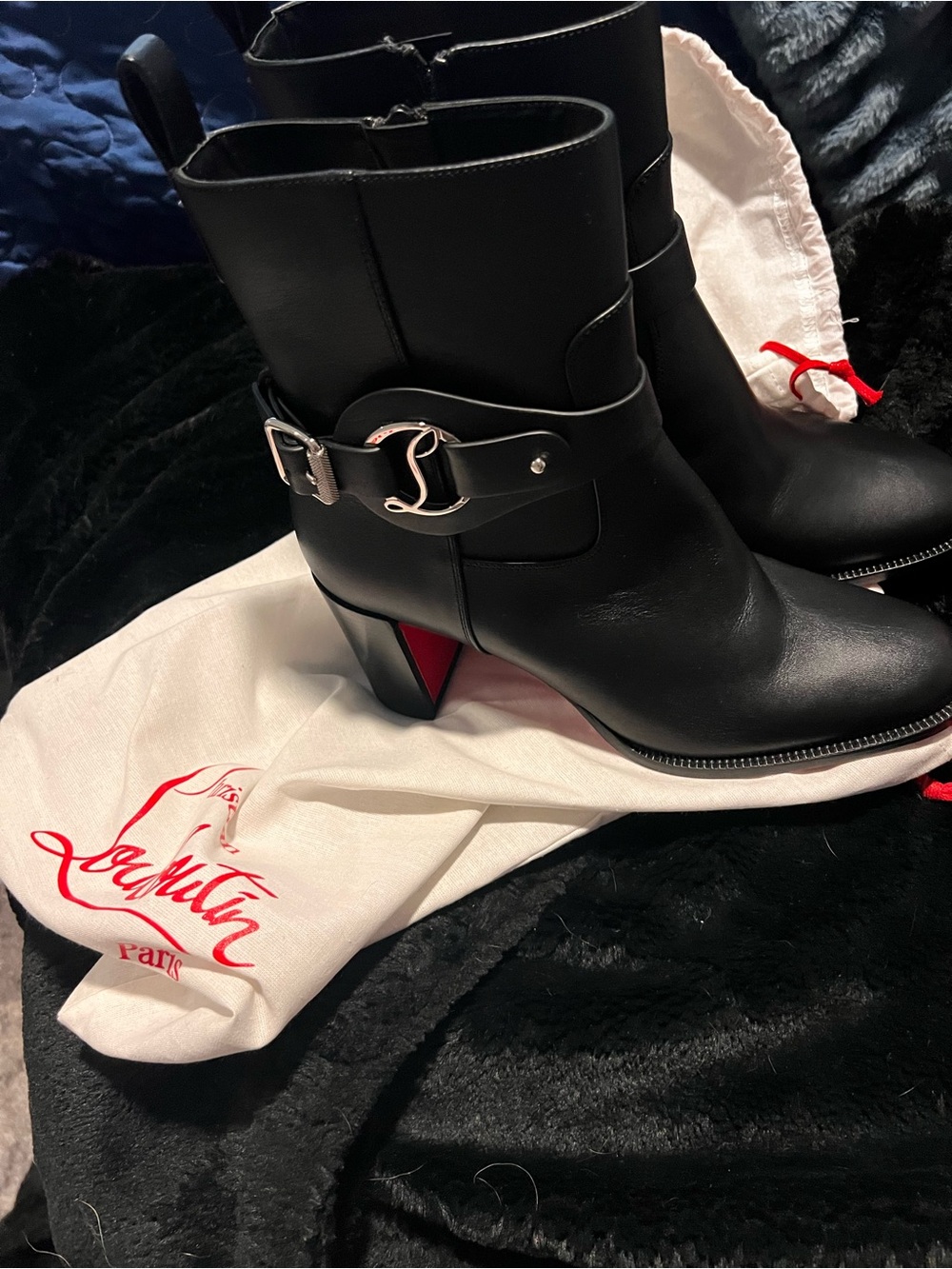 Christian Louboutin Black Leather Mid-Heel Ankle Boots with Red Sole - Picture 5 of 6